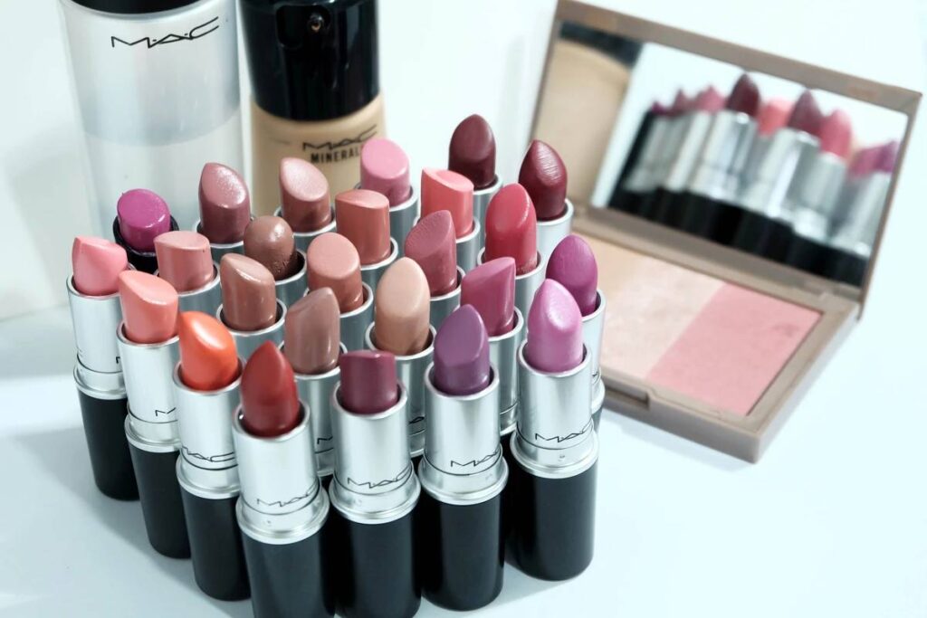 Mac's Lipstick Bringbacks Collection Has Every Retro Shade You've Been Missing